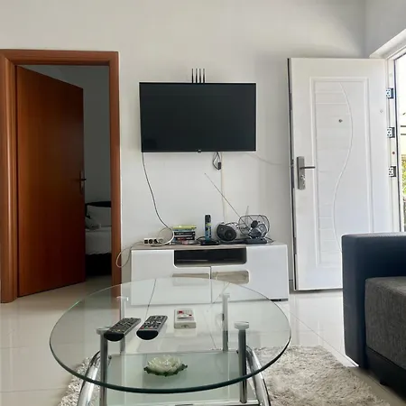 Hida Ile Apartments Ulcinj Exterior photo